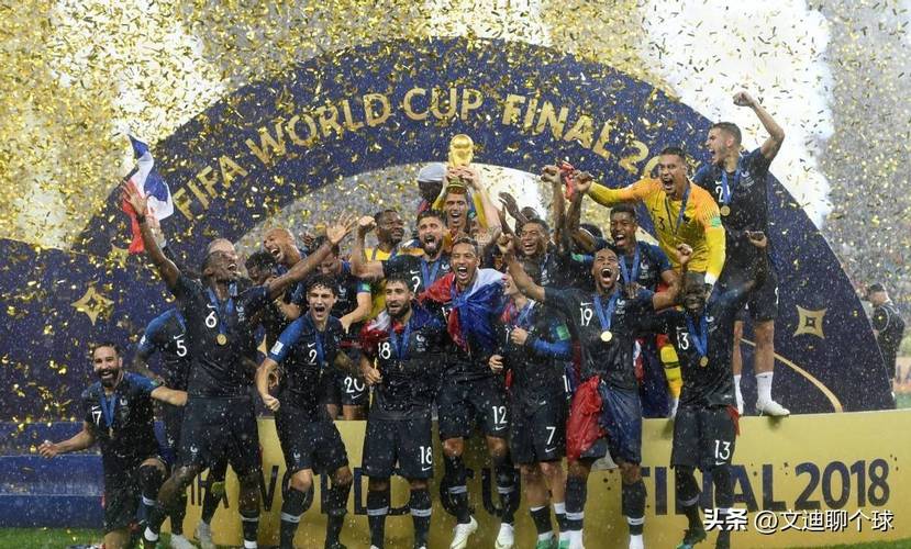 1次退赛引热议！郑钦文敢拒聚光灯，是遗憾还是冠军格局？（一次退赛成焦点：郑钦文选择不追光，是遗憾还是王者心态？）