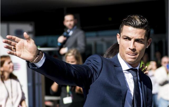 辽宁铁人老队长杨健落泪：不管未来在哪里，铁人永远是我的家（辽宁铁人前队长杨健落泪：无论未来身在何方，铁人始终是我的家）