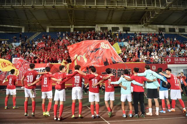 客胜伯恩利，马帅首次在没有使用凯塞多的情况下获得联赛胜利（客场击败伯恩利，马帅首次在未用凯塞多情况下收获联赛胜利）