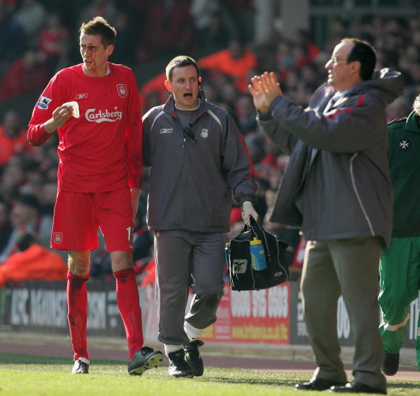 蒂尔潘生涯执法欧冠共判31粒点球，成为欧冠判点最多的主裁（蒂尔潘欧冠执法累计判罚31个点球，成欧冠判点最多主裁）