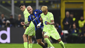 历年中超本土最佳射手：王钰栋11球上榜，武磊8次断层领先（中超历年本土最佳射手盘点：王钰栋以11球入榜，武磊8次遥遥领先）