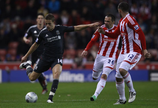 国内首个残疾人铁人三项赛事开赛，134名运动员角逐19金（中国首届残疾人铁人三项揭幕，134名选手争夺19枚金牌）