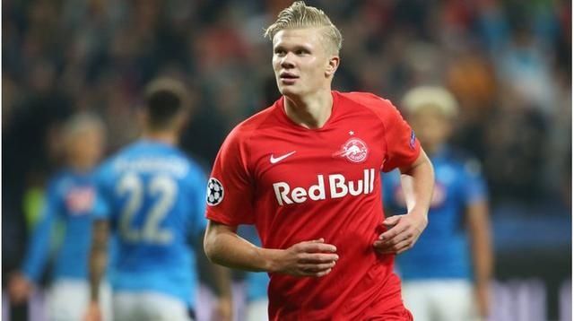 英超第19轮裁判选派：达伦·英格兰执法阿森纳vs维拉榜首大战（英超第19轮裁判安排：达伦·英格兰吹罚阿森纳对阵维拉榜首之战）