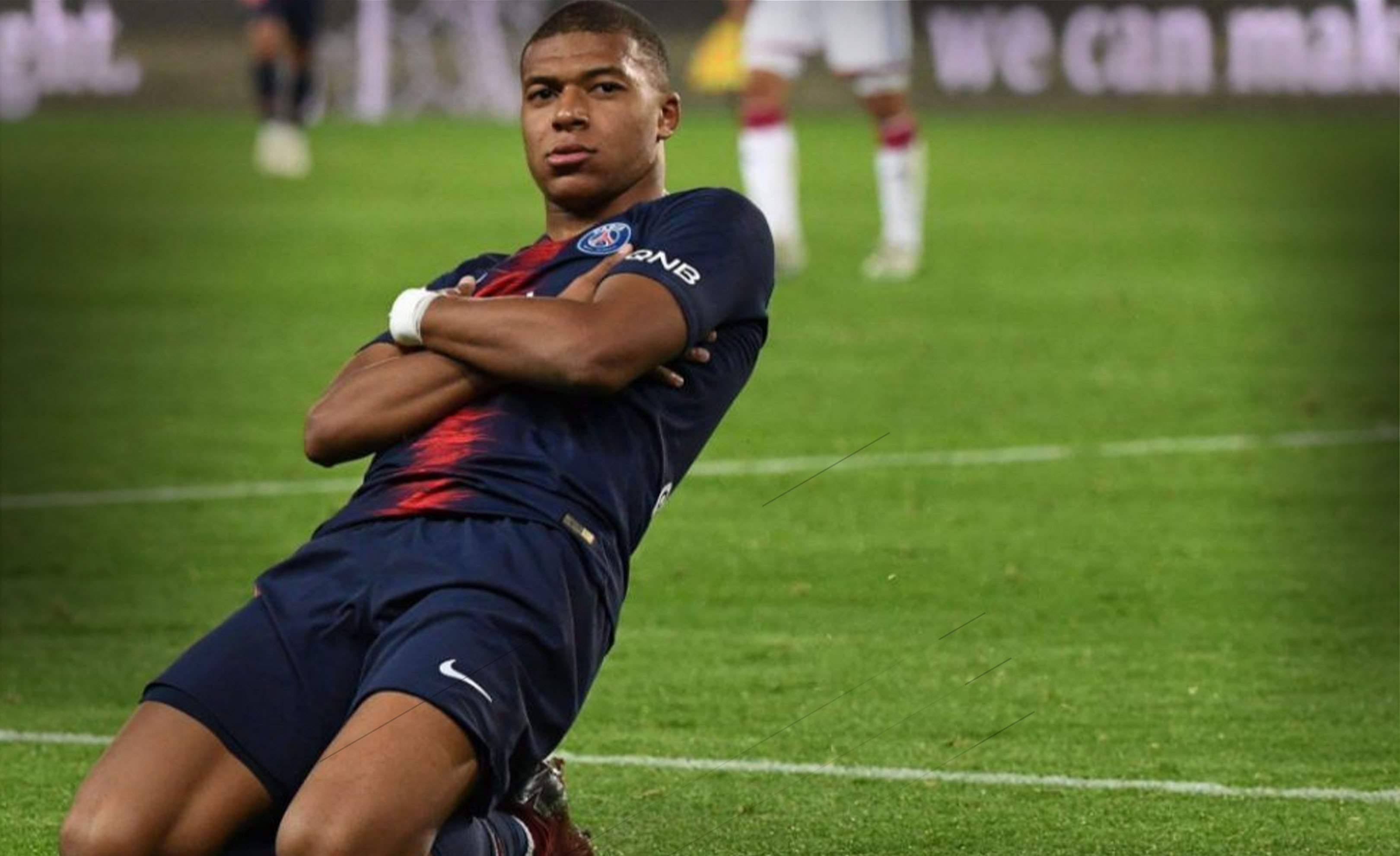 已经低头！高层调解之后阿隆索主动“示好”明星，愿意更改新战术（高层调停后阿隆索向明星递橄榄枝，愿调整新战术）