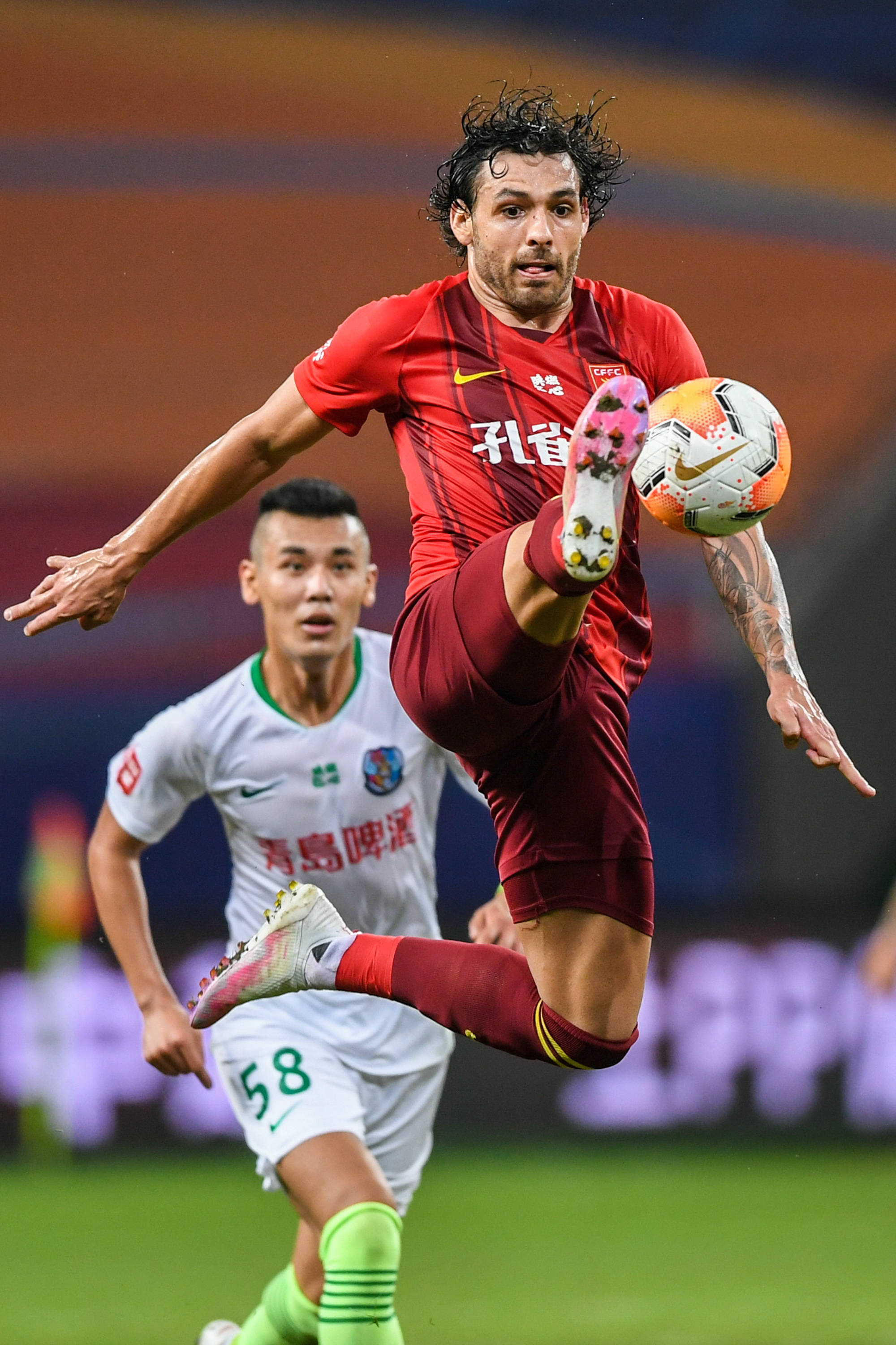 阿尔巴：亚马尔和佩德里等球员很出色，但没人能和梅西比（阿尔巴盛赞亚马尔与佩德里，但称无人能与梅西相提并论）