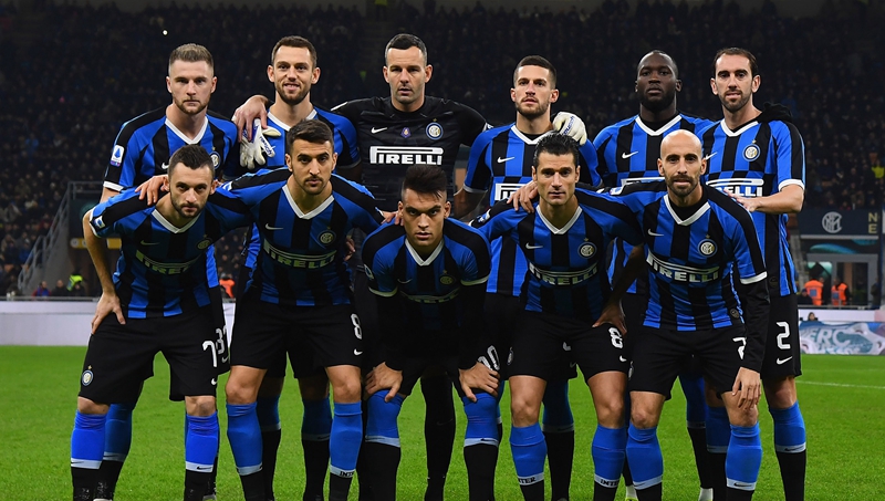 巴媒：西班牙人询问了罗比尼奥儿子小罗比尼奥，球员年底满18（巴媒：西班牙人打听罗比尼奥之子小罗比尼奥，球员将于年底年满18岁）