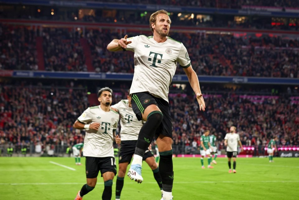 美因茨2-1逆转佛罗伦萨，李在城补时绝杀，霍勒巴赫破门（李在城补时绝杀，霍勒巴赫建功，美因茨2-1逆转佛罗伦萨）