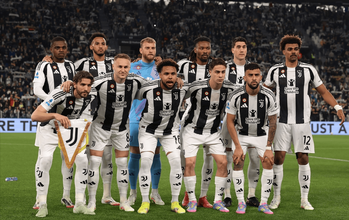 库普梅纳斯：我踢后卫感觉很好；斯帕莱蒂带来了积极的氛围（库普梅纳斯：踢后卫让我感觉良好，斯帕莱蒂为球队注入正能量）