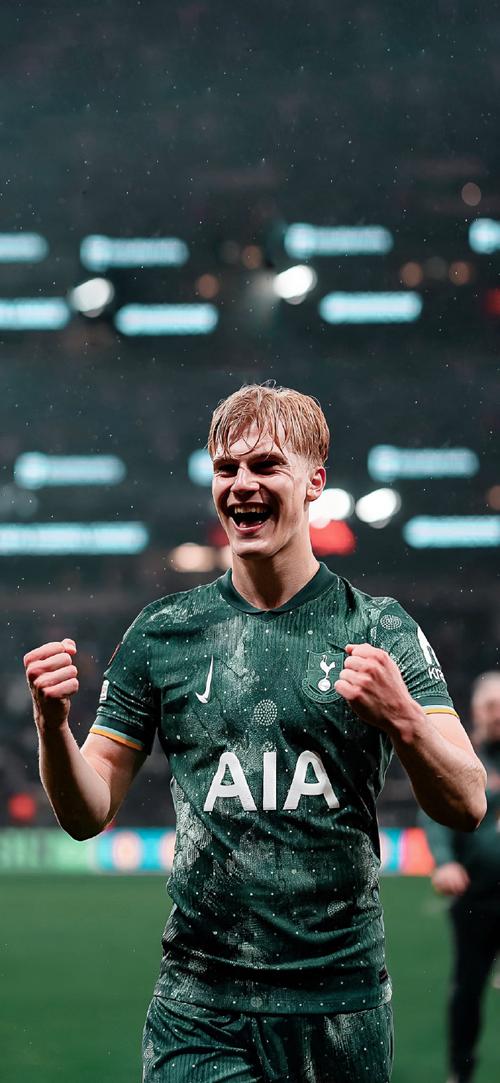 官方：瓦诺利就任佛罗伦萨主帅，合同至明年6月+1年续约选项