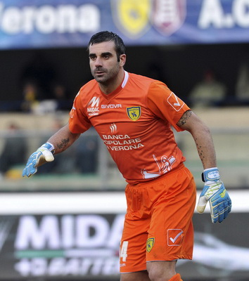 马丁内斯：今天所有球员都表现很出色，直接晋级世界杯很重要（马丁内斯：全队今日发挥出色，直接拿到世界杯资格意义重大）