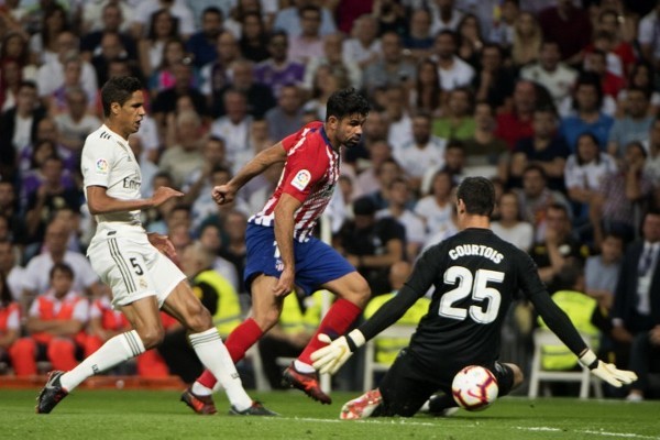 门将再度当选全场最佳（门将再次荣膺全场最佳）