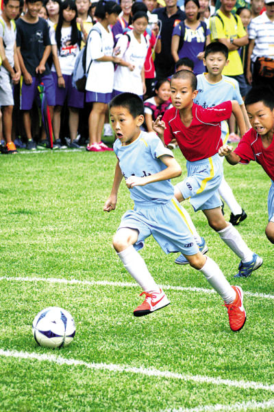 如愿以偿！邵佳一曾说成为国足主帅是最高梦想（梦想成真！邵佳一曾言执教国足是他最大的夙愿）