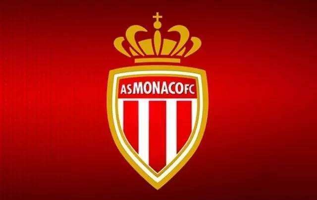 风中有朵雨做的云？曼城新赛季二客球衣曝光：灵感源自雨滴（曼城新赛季二客球衣亮相：从雨滴汲取灵感）