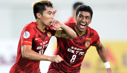 格拉斯纳：利物浦？我会在下个月开启和水晶宫的续约谈判（格拉斯纳回应利物浦传闻：下月将与水晶宫展开续约磋商）